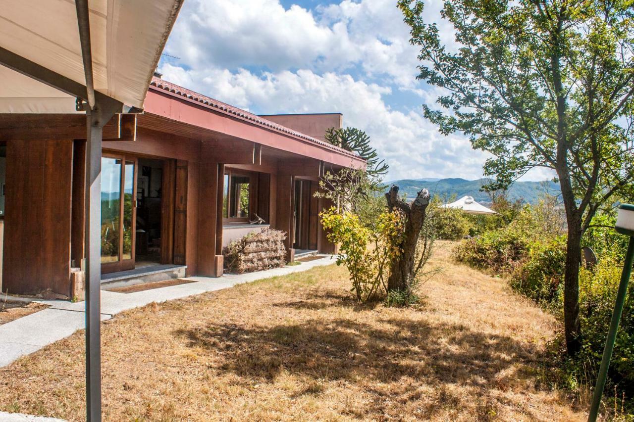 Вилла Oasi Di Mastarone - Il Vino E Le Rose Momperone Экстерьер фото